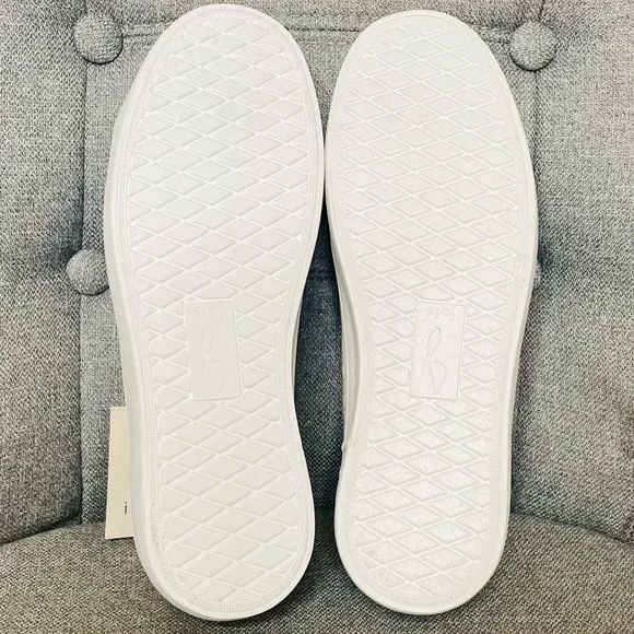Joie White Platform Laced Low Top Sneaker w/ Watercolor Heart Pattern - $188 NWT - Picture 6 of 6
